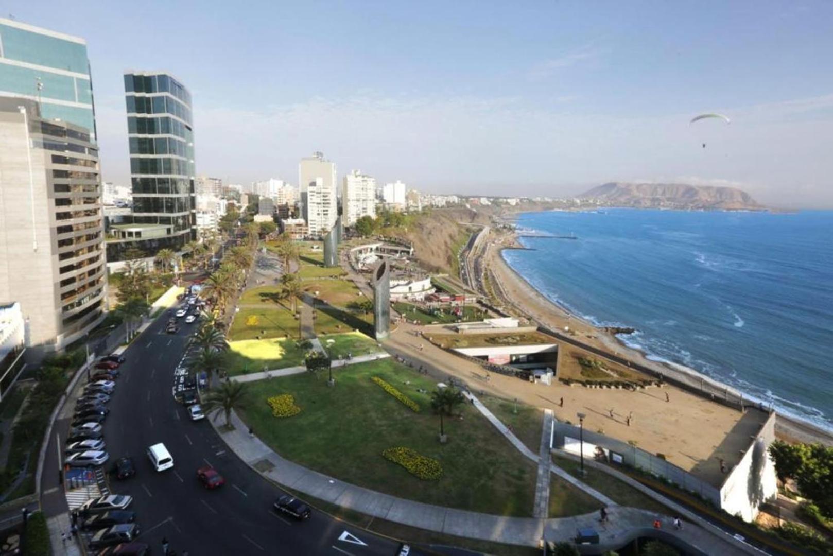 Oceanfront Miraflores Larcomar Next To Marriott Apartamento