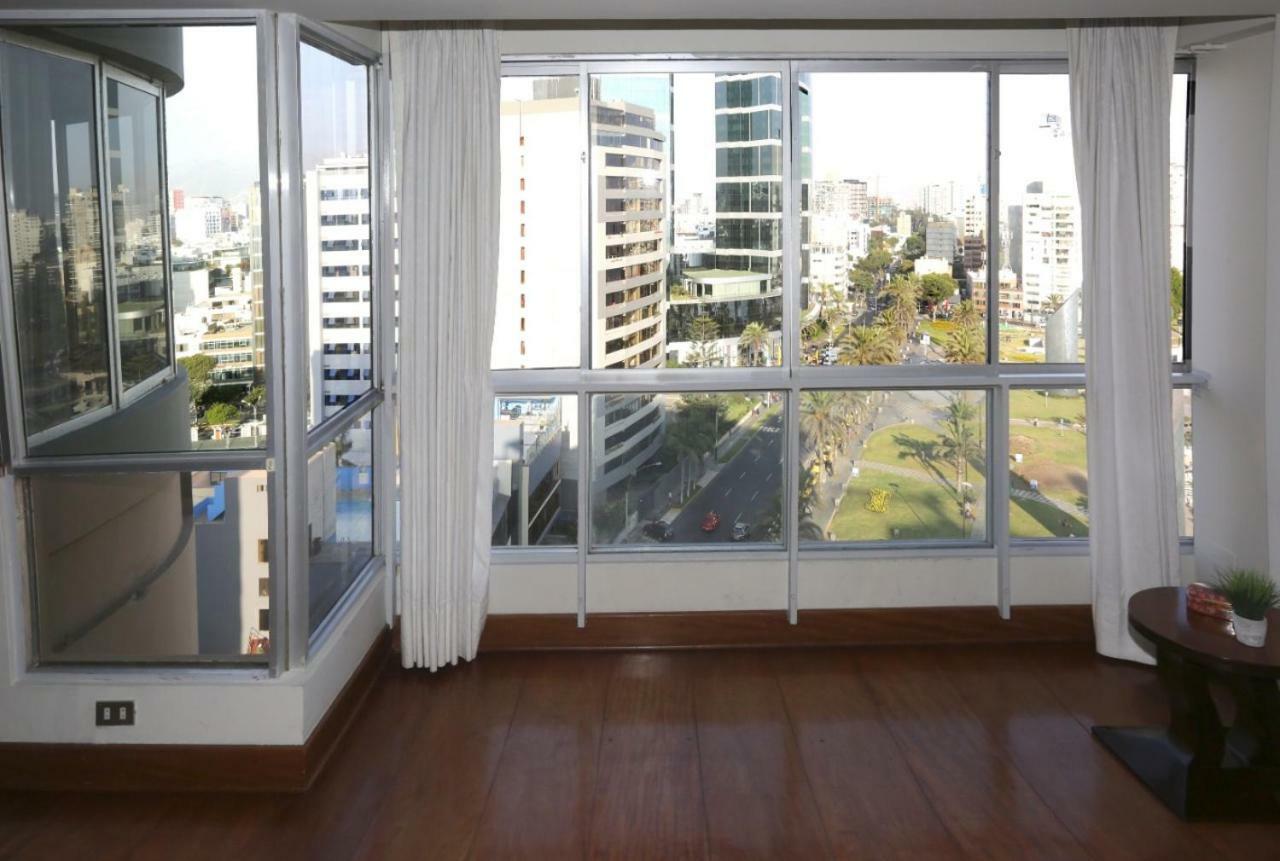 Oceanfront Miraflores Larcomar Next To Marriott Lima